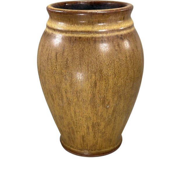 Studio Art Pottery Handmade Brown Ceramic Stoneware Vase Gloss Finish Signed PB - Picture 2 of 7